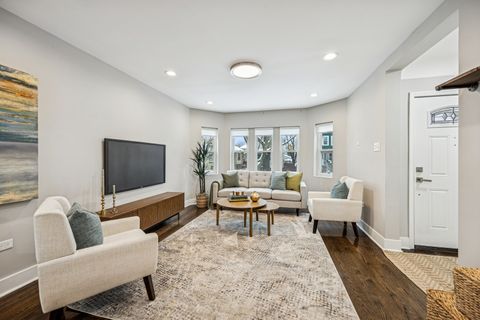 Tiny photo for 1141 Highland Avenue, Oak Park, IL 60304 (MLS # 12507996)