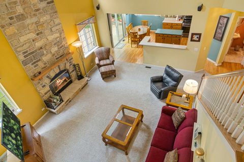 Tiny photo for 1 Winterberry Court, Streamwood, IL 60107 (MLS # 12459248)