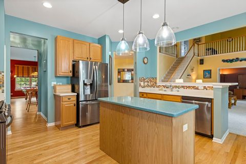 Tiny photo for 1 Winterberry Court, Streamwood, IL 60107 (MLS # 12459248)