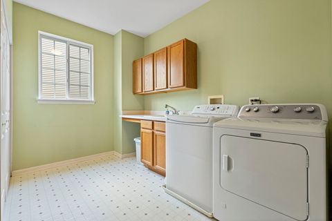 Tiny photo for 1 Winterberry Court, Streamwood, IL 60107 (MLS # 12459248)