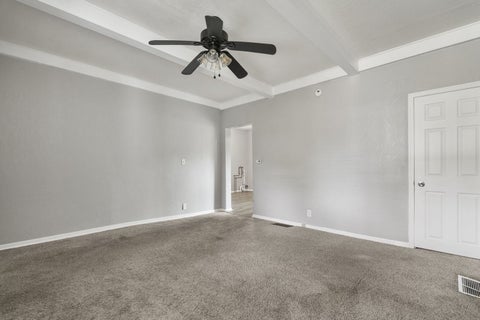 Tiny photo for 712 E 15th Street, Davenport, IA 52803 (MLS # 12678621)