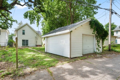 Tiny photo for 712 E 15th Street, Davenport, IA 52803 (MLS # 12678621)