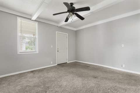 Tiny photo for 712 E 15th Street, Davenport, IA 52803 (MLS # 12678621)