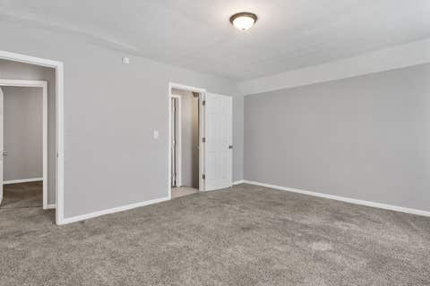 Tiny photo for 712 E 15th Street, Davenport, IA 52803 (MLS # 12678621)