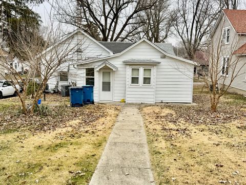 Tiny photo for 119 E 2nd Street, Spring Valley, IL 61362 (MLS # 12523414)