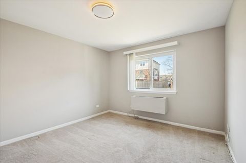Tiny photo for 266 12th Street #3A, Wheeling, IL 60090 (MLS # 12636187)