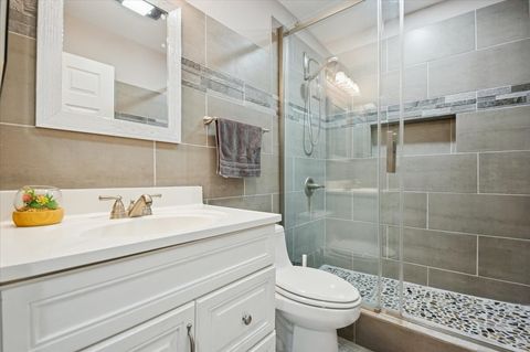 Tiny photo for 266 12th Street #3A, Wheeling, IL 60090 (MLS # 12636187)