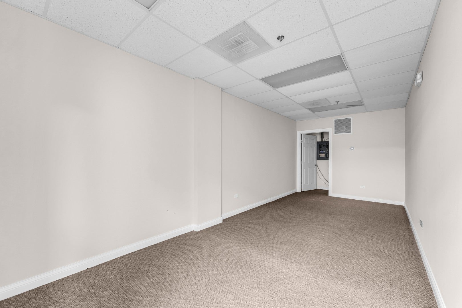 214 Main Street 2D