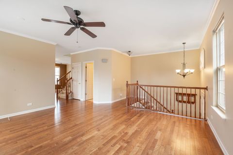 Tiny photo for 787 Thornbury Court, Bartlett, IL 60103 (MLS # 12574494)