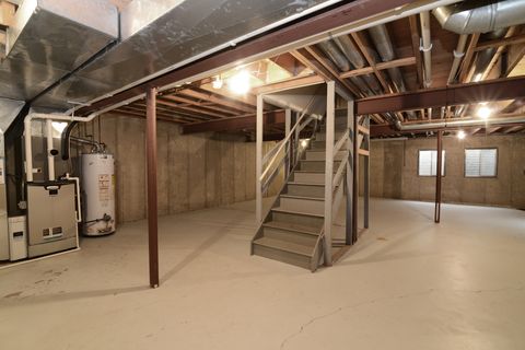 Tiny photo for 230 Benton Lane, Bloomingdale, IL 60108 (MLS # 12576037)