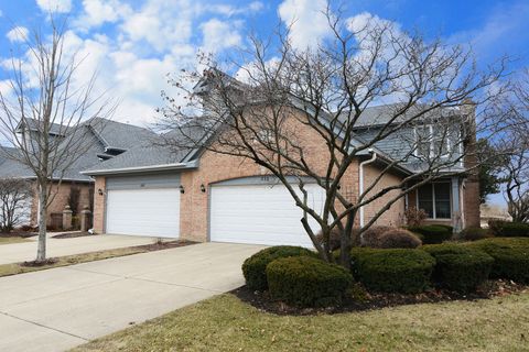 Tiny photo for 230 Benton Lane, Bloomingdale, IL 60108 (MLS # 12576037)