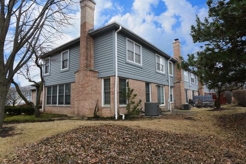 Tiny photo for 230 Benton Lane, Bloomingdale, IL 60108 (MLS # 12576037)