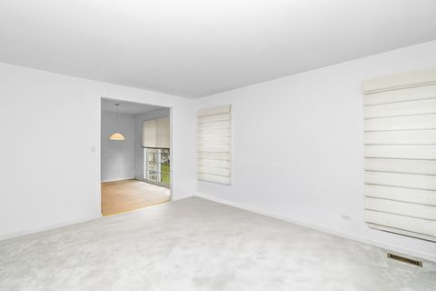 Tiny photo for 230 Benton Lane, Bloomingdale, IL 60108 (MLS # 12576037)