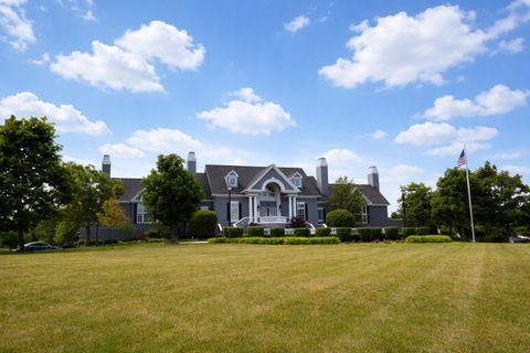 Tiny photo for 230 Benton Lane, Bloomingdale, IL 60108 (MLS # 12576037)