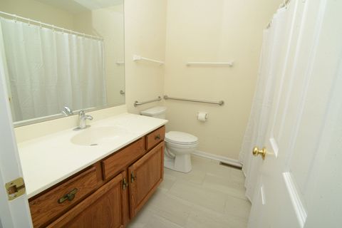 Tiny photo for 230 Benton Lane, Bloomingdale, IL 60108 (MLS # 12576037)