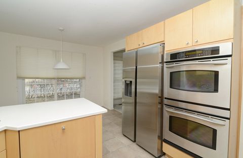 Tiny photo for 230 Benton Lane, Bloomingdale, IL 60108 (MLS # 12576037)