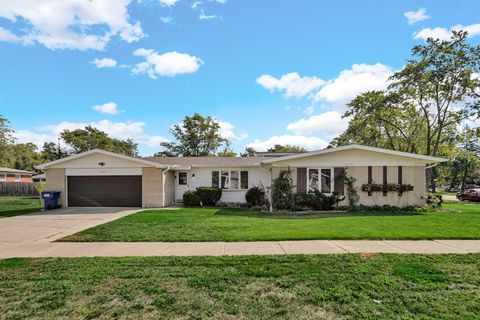 Tiny photo for 511 W Arquilla Drive, Glenwood, IL 60425 (MLS # 12483172)