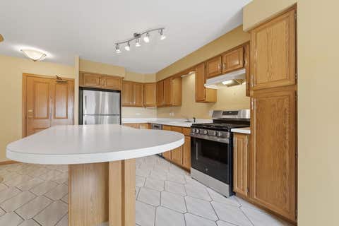 Tiny photo for 7420 W Lawrence Avenue #409, Harwood Heights, IL 60706 (MLS # 12682088)