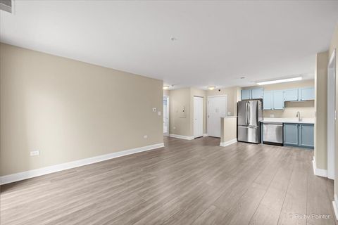 Tiny photo for 605 BARRINGTON Avenue #222, East Dundee, IL 60118 (MLS # 12583786)