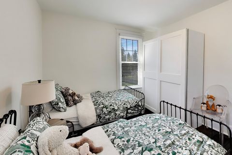Tiny photo for 631 S Hale Street, Wheaton, IL 60187 (MLS # 12670468)