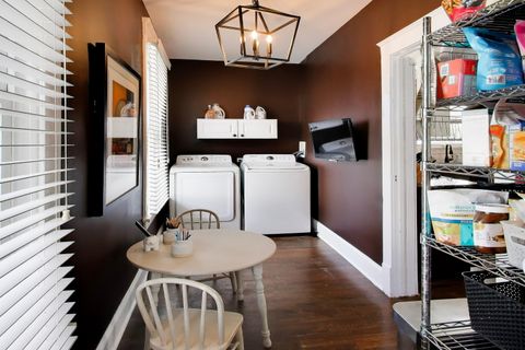 Tiny photo for 631 S Hale Street, Wheaton, IL 60187 (MLS # 12670468)