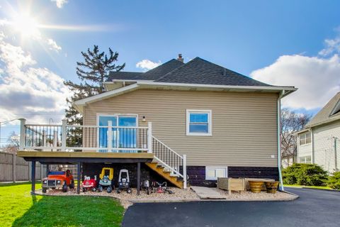 Tiny photo for 631 S Hale Street, Wheaton, IL 60187 (MLS # 12670468)