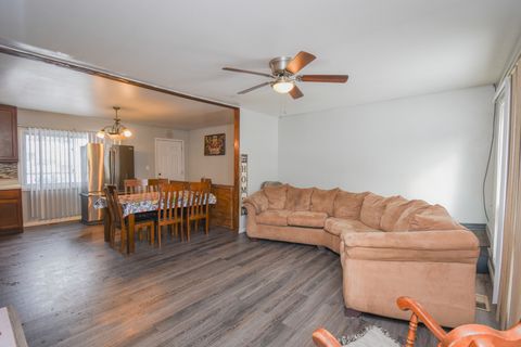 Tiny photo for 2042 GIDEON Avenue, Zion, IL 60099 (MLS # 12558625)