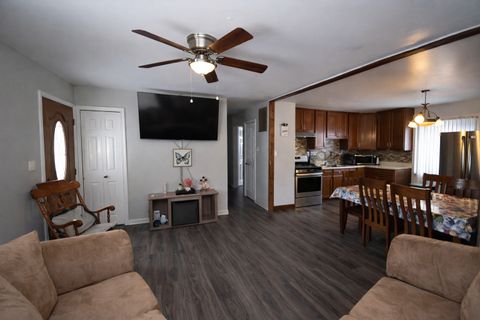 Tiny photo for 2042 GIDEON Avenue, Zion, IL 60099 (MLS # 12558625)