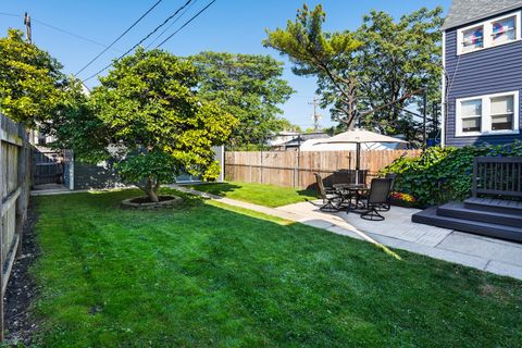 Tiny photo for 3834 N Drake Avenue, Chicago, IL 60618 (MLS # 12589594)