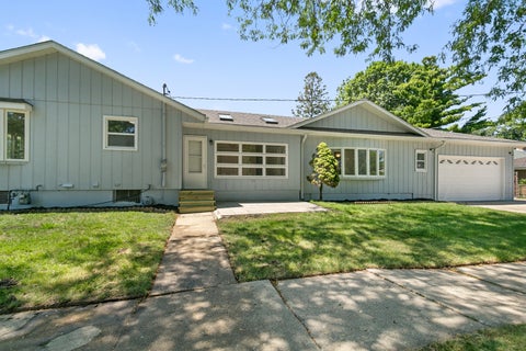 Tiny photo for 2226 Marshall Parkway, Waukegan, IL 60085 (MLS # 12732926)