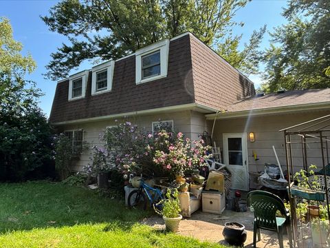 A home in Lindenhurst