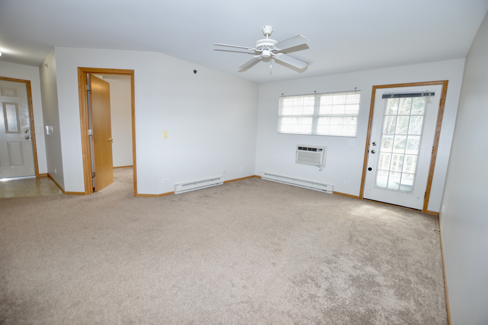 300 Cunat Boulevard 2C