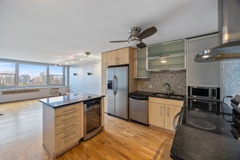 Tiny photo for 555 W Cornelia Avenue #1904, Chicago, IL 60657 (MLS # 12412542)