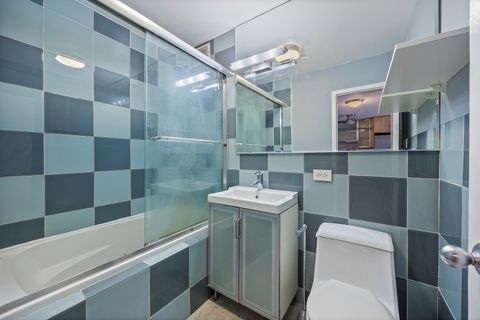 Tiny photo for 555 W Cornelia Avenue #1904, Chicago, IL 60657 (MLS # 12412542)