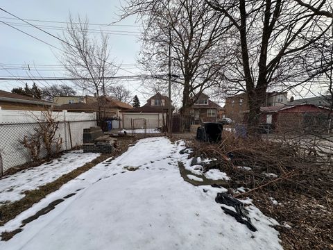 Tiny photo for 8239 S Kenwood Avenue, Chicago, IL 60619 (MLS # 12575924)