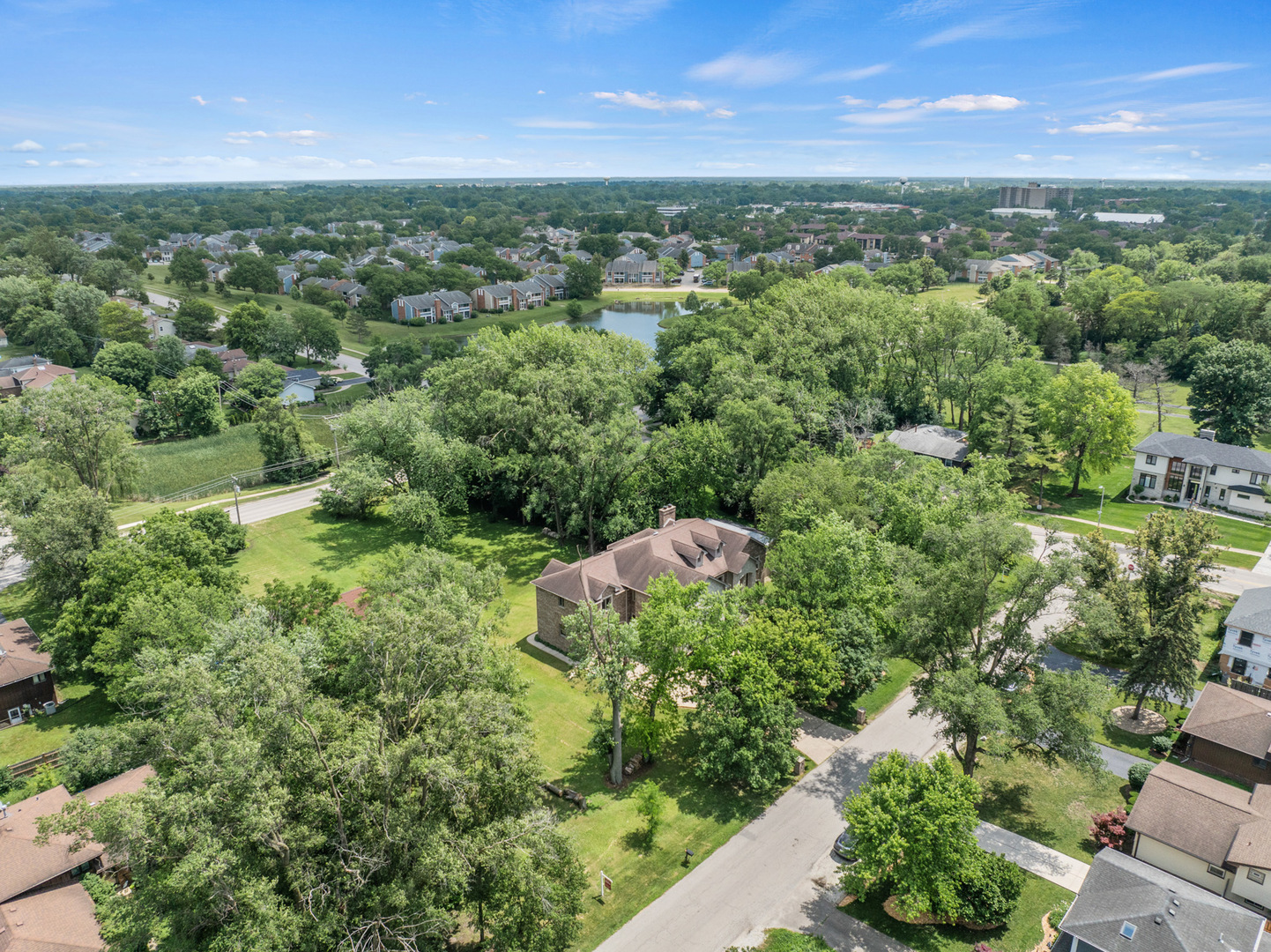 5828 Clarendon Hills Road