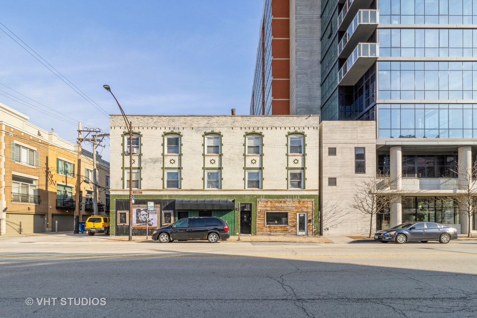 840 W Grand Avenue