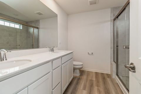 Tiny photo for 347 Red Oak Circle #406, Volo, IL 60020 (MLS # 12309547)