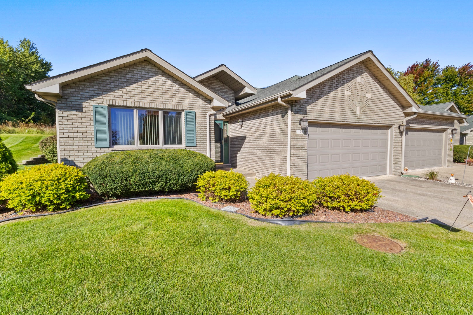 9 Hilgert Court