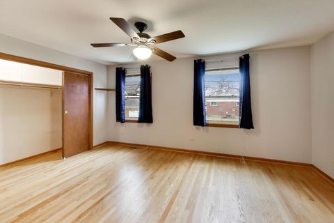 Tiny photo for 1220 N Maple Avenue, La Grange Park, IL 60526 (MLS # 12556674)