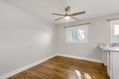 Tiny photo for 2050 Shepard Road, Hoffman Estates, IL 60169 (MLS # 12761026)