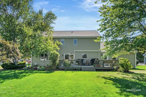 Tiny photo for 135 Chesterfield Drive, Oswego, IL 60543 (MLS # 12472672)