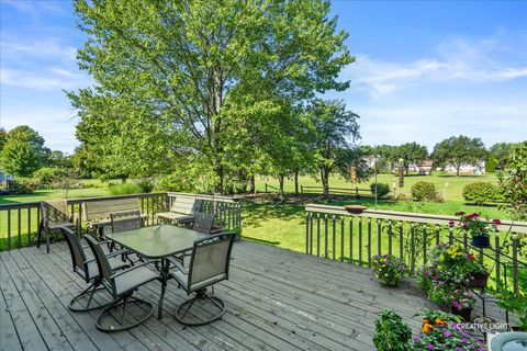 Tiny photo for 135 Chesterfield Drive, Oswego, IL 60543 (MLS # 12472672)