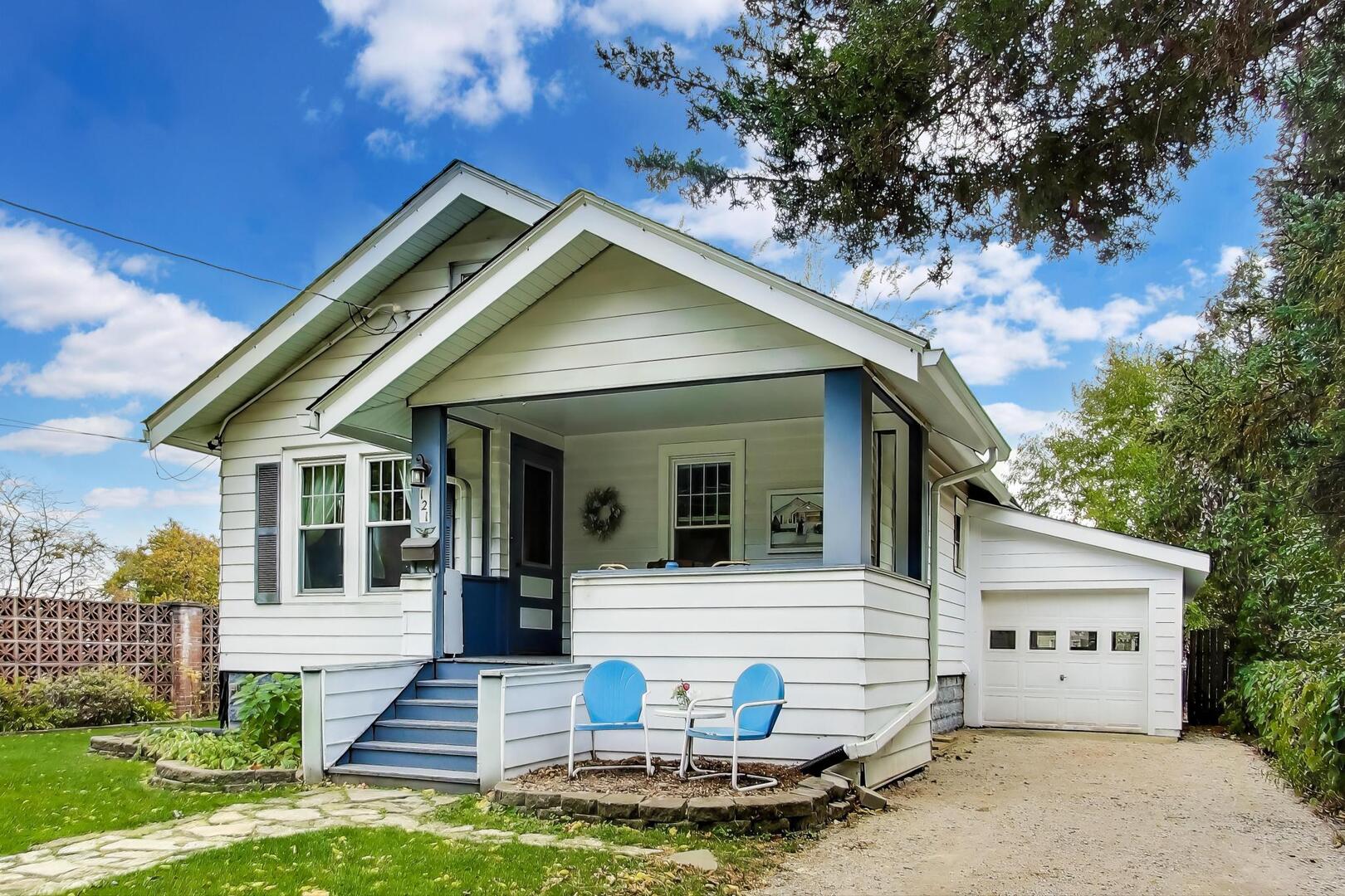 121 W Fremont Street