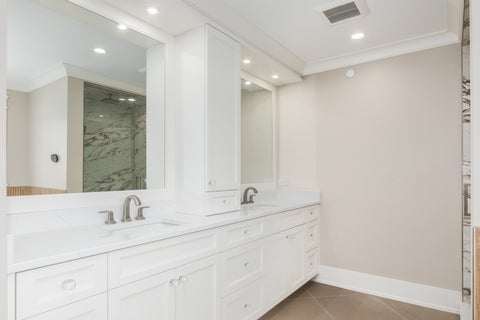 Tiny photo for 2301 Farrell Avenue, Park Ridge, IL 60068 (MLS # 12660557)
