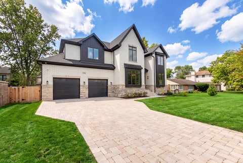 Tiny photo for 2301 Farrell Avenue, Park Ridge, IL 60068 (MLS # 12660557)