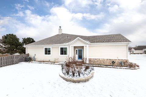 Tiny photo for 15743 Cove Circle, Plainfield, IL 60544 (MLS # 12547650)
