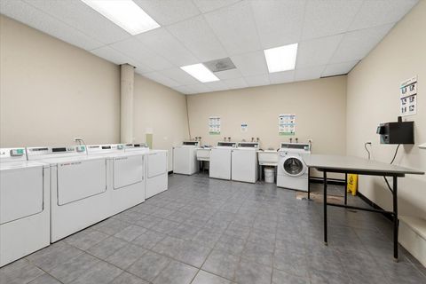 Tiny photo for 4144 N Sheridan Road #109, Chicago, IL 60613 (MLS # 12625426)