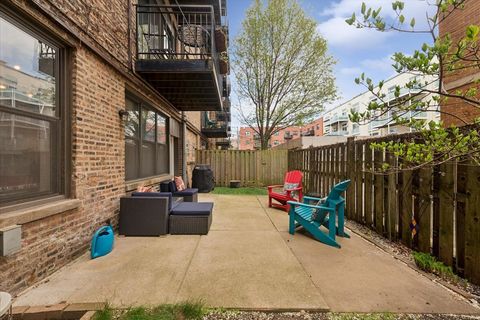 Tiny photo for 4144 N Sheridan Road #109, Chicago, IL 60613 (MLS # 12625426)