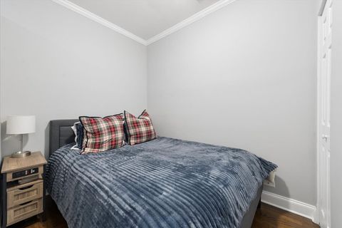 Tiny photo for 4144 N Sheridan Road #109, Chicago, IL 60613 (MLS # 12625426)